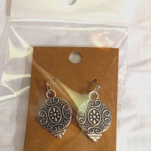 Silver Tone Earrings Dangle Drop Reverse Teardrop Ornament 1.5 Inch Drop - Picture 4 of 4